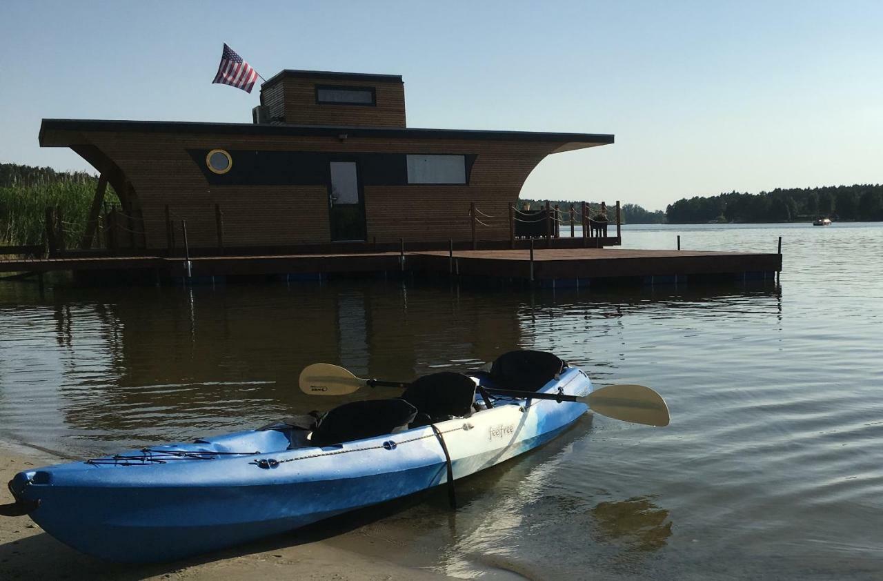 Hotel Houseboat Slesin Esterno foto
